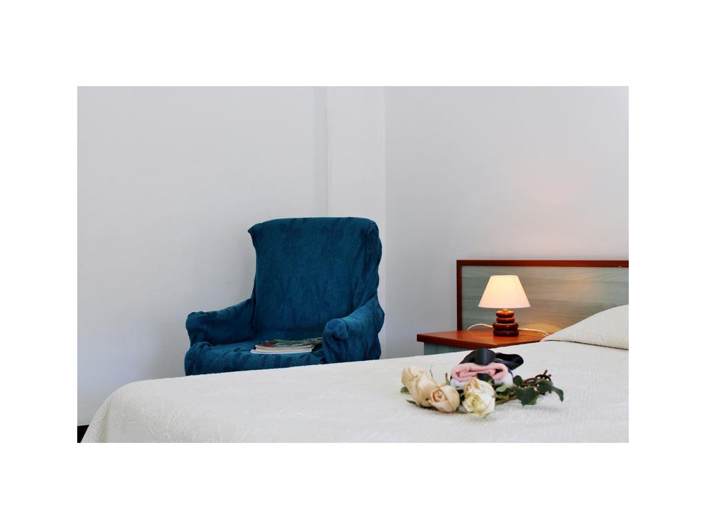 Appartamenti Mare Azzurro By Holiday World Albisola Superiore Cameră foto